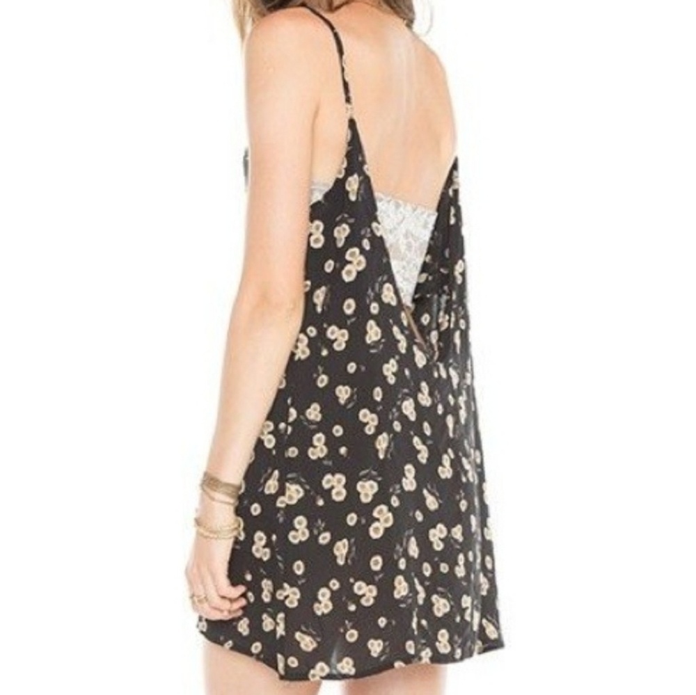 brandy melville womens os lynette dress sunflower